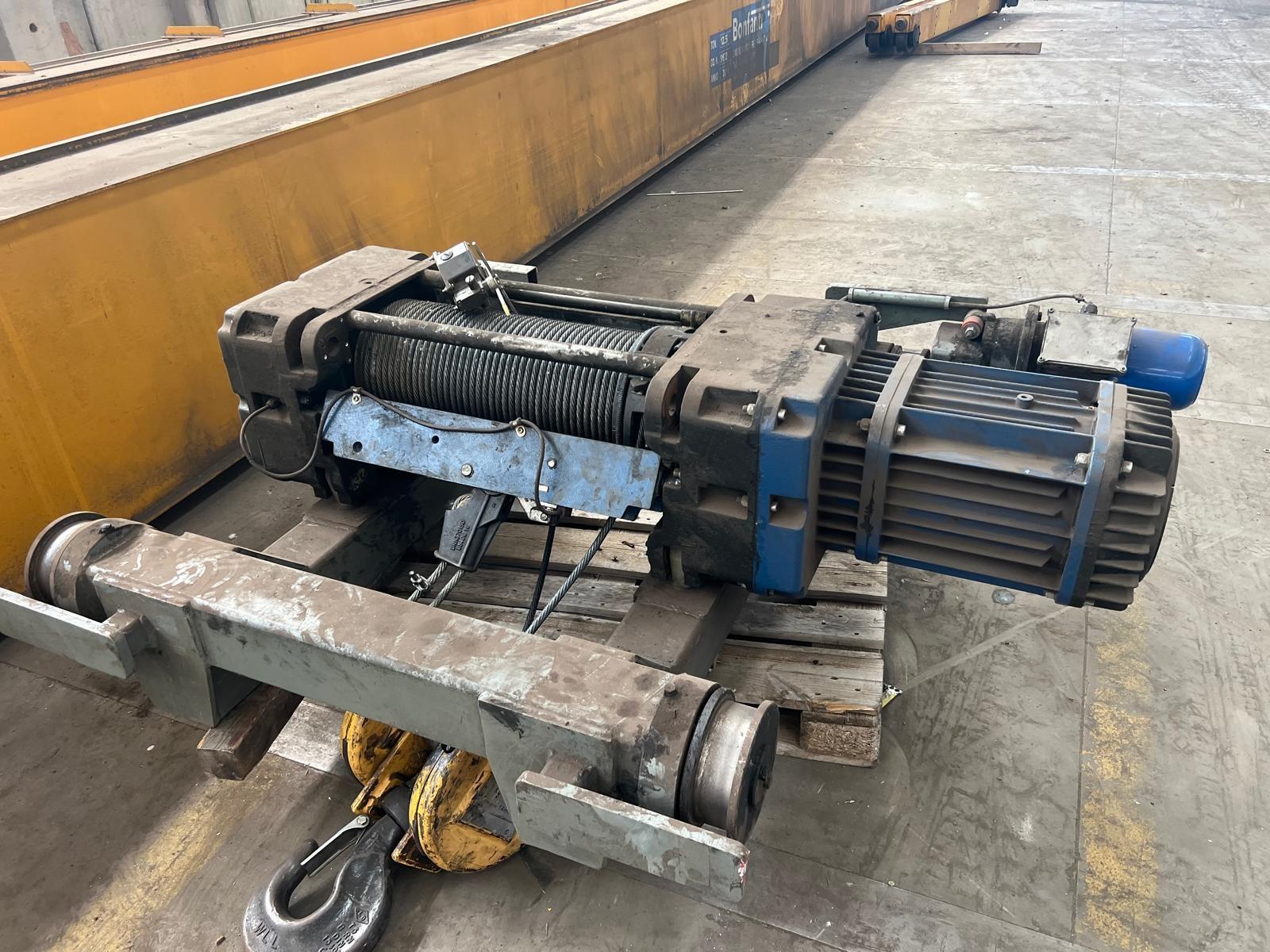 01CARROPONTE BITRAVE BONFANTI 12.5 TON SCARTAMENTO 16240 MM