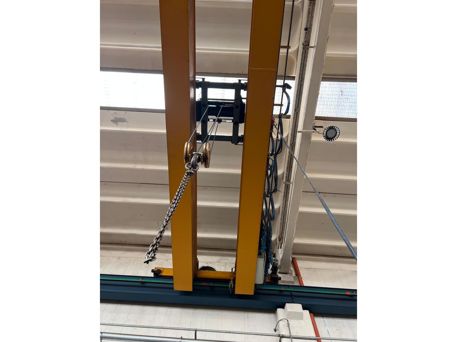 01CARROPONTE BITRAVE BONFANTI 12.5 TON SCARTAMENTO 16240 MM