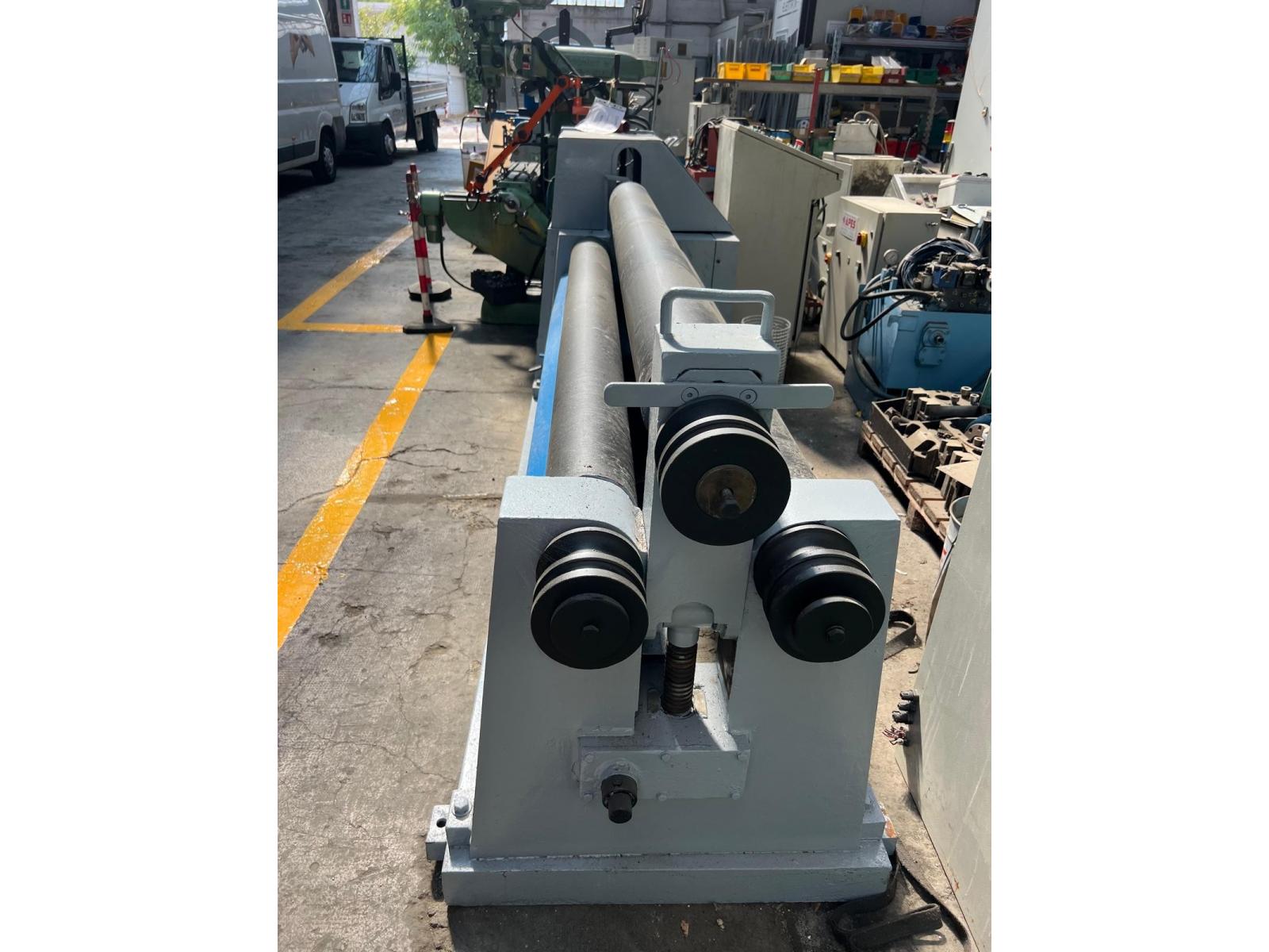 CALANDRA 2000 X 4/6 SER 60 V
