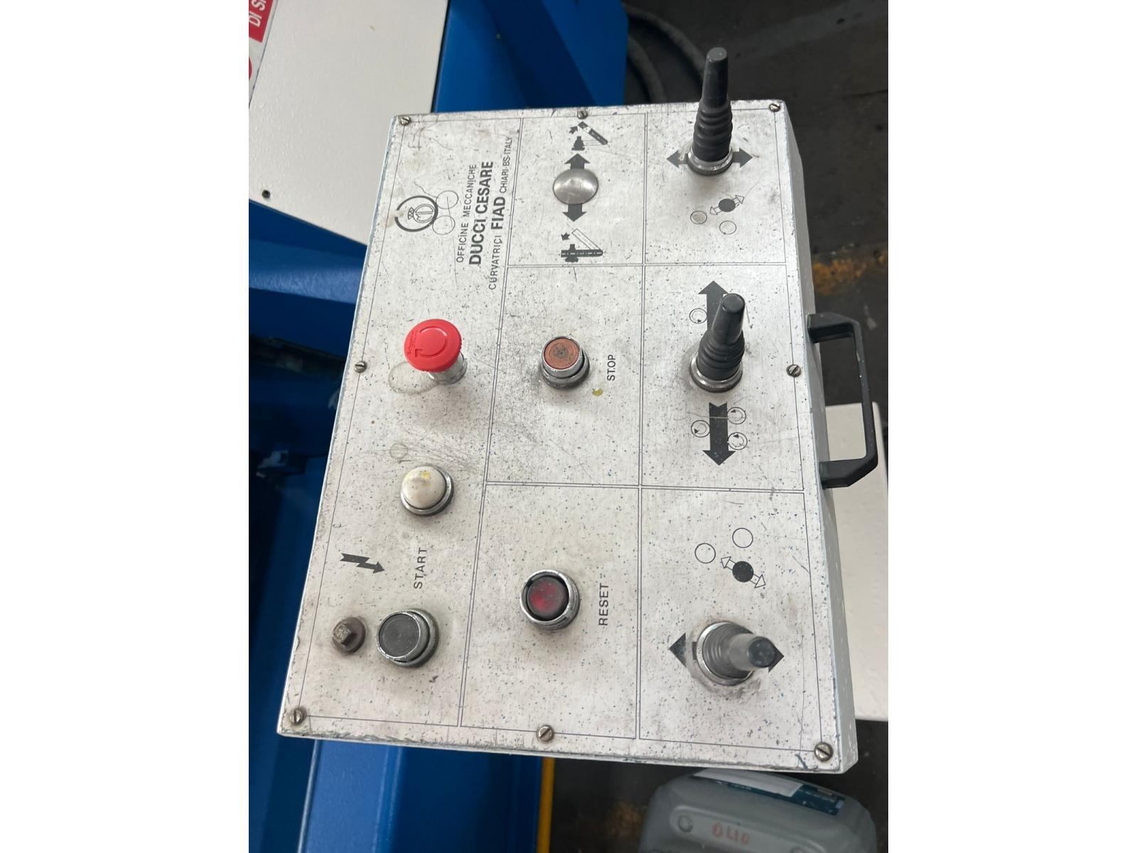 CALANDRA A TRE RULLI DUCCI 2000 x 6 mm