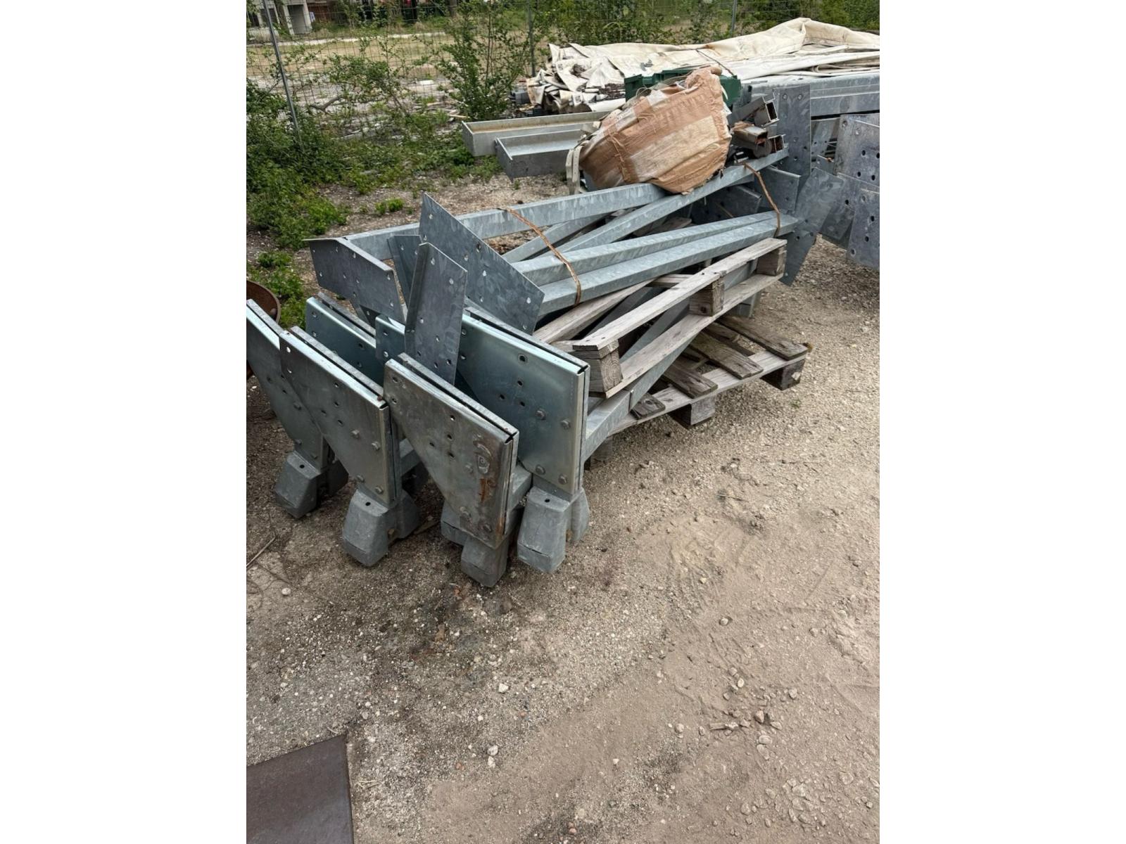 capannone in vendita