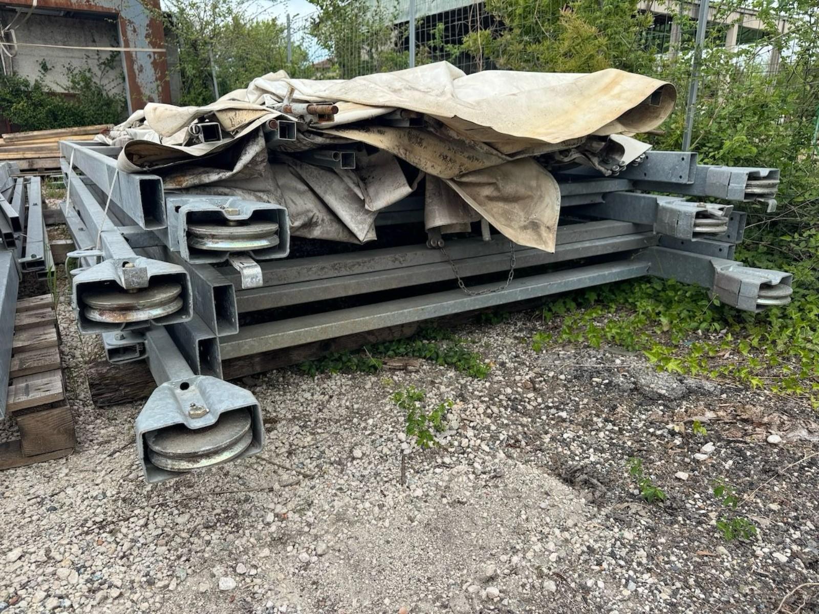 capannone in vendita