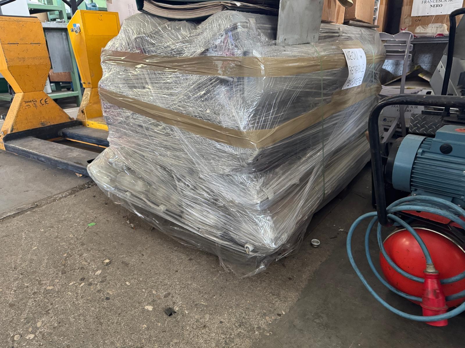 capannone in vendita