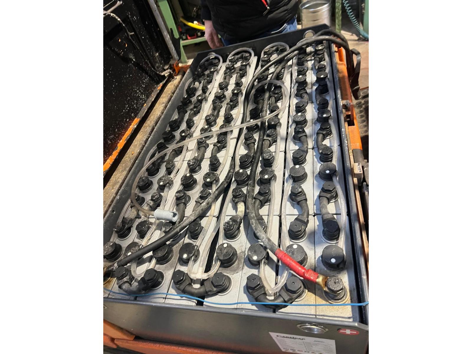 CARRELLO ELEVATORE CARECAR