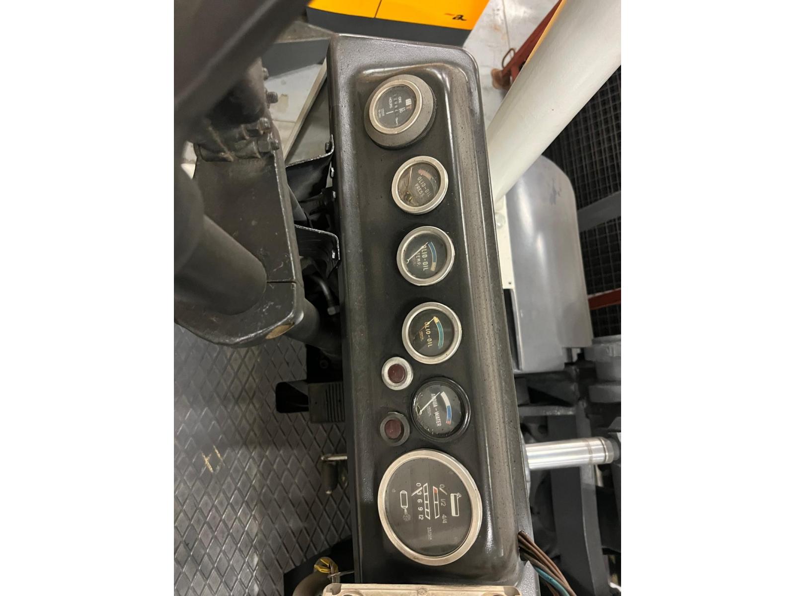 Carrello elevatore OM  13 TON