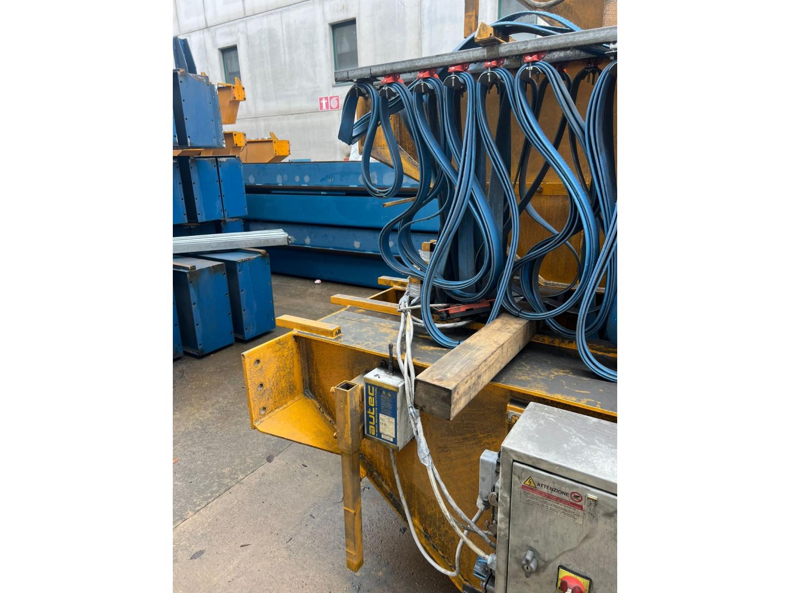 03 CARRIPONTE BITRAVE A CASSONE BONFANTI 5 TON