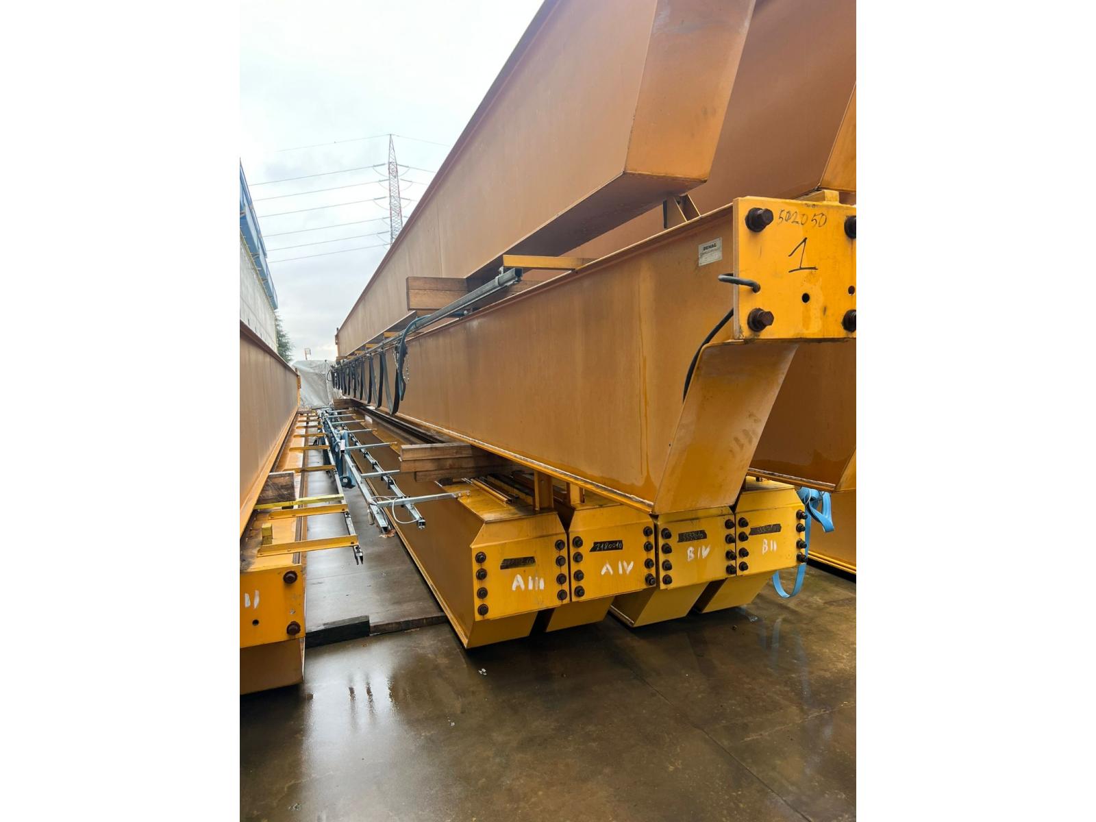 06 CARRIPONTE BITRAVE DEMAG DA 6.3 A 10 TON