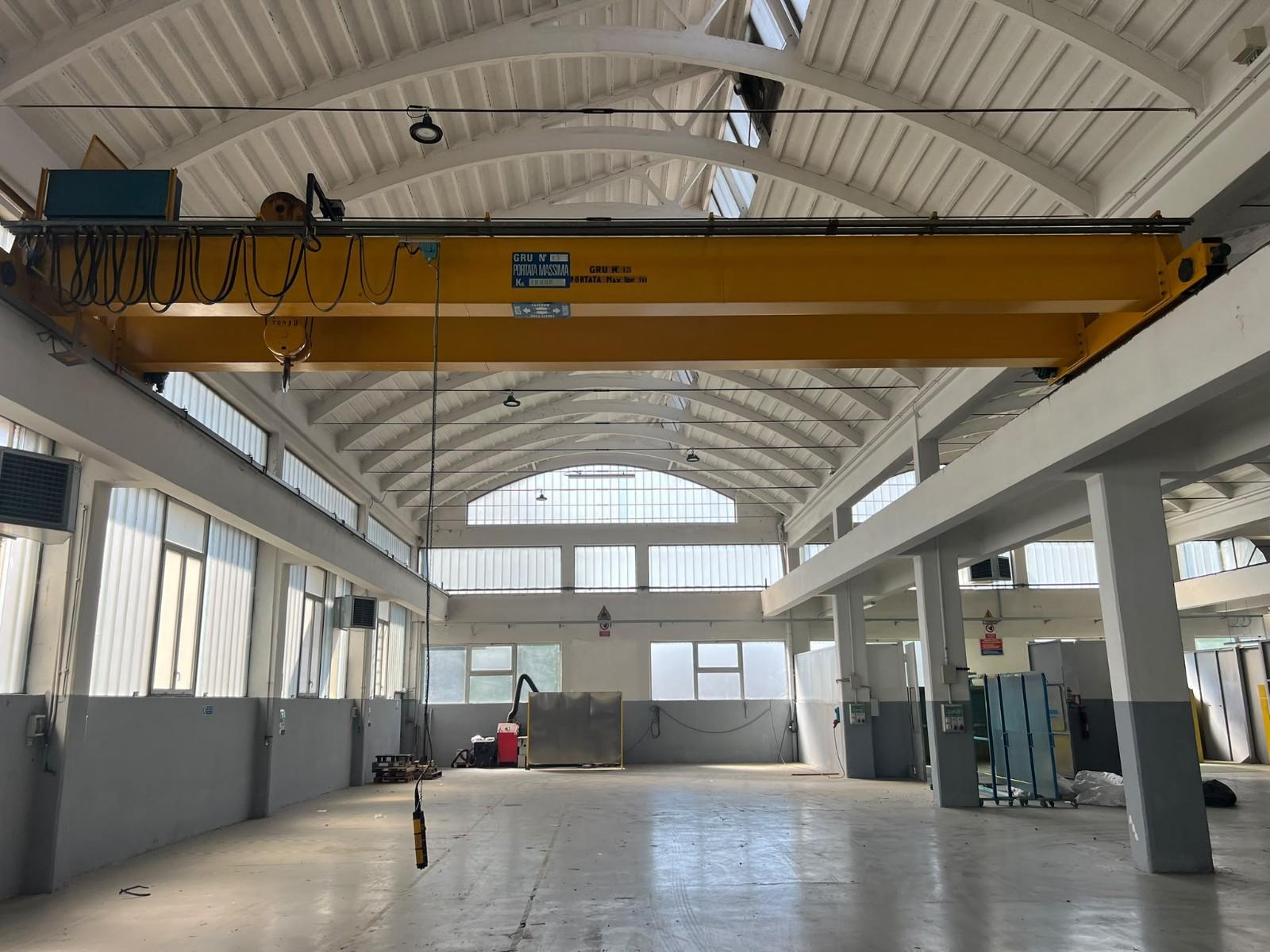 NR 10 CARRIPONTE  SCARTAMENTO 9900 MM PORTATA 10 TON e 5 TON