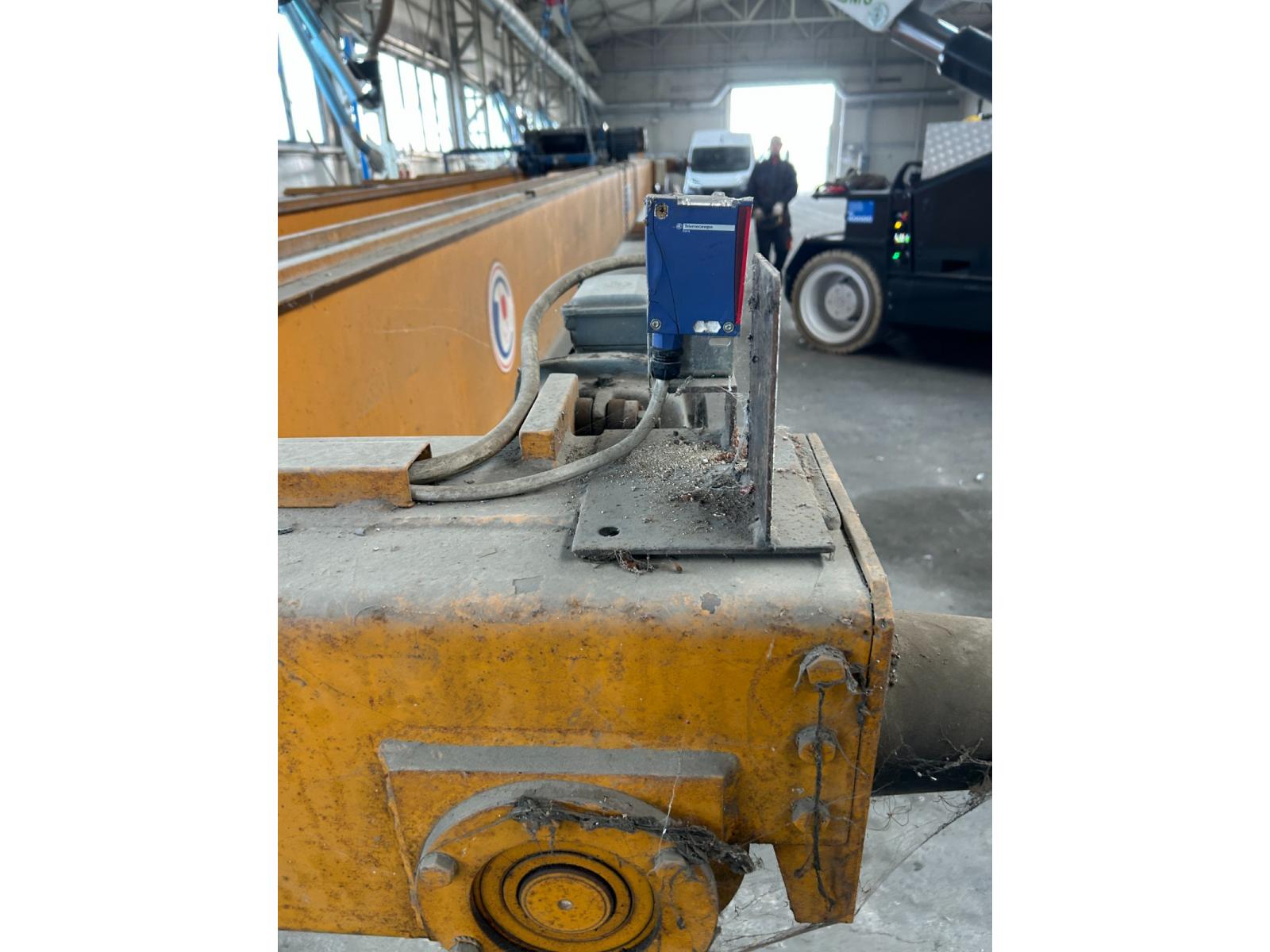 CARROPONTE BITRAVE COMAS 5 TON SCARTAMENTO 11360 MM  ANNO 2003