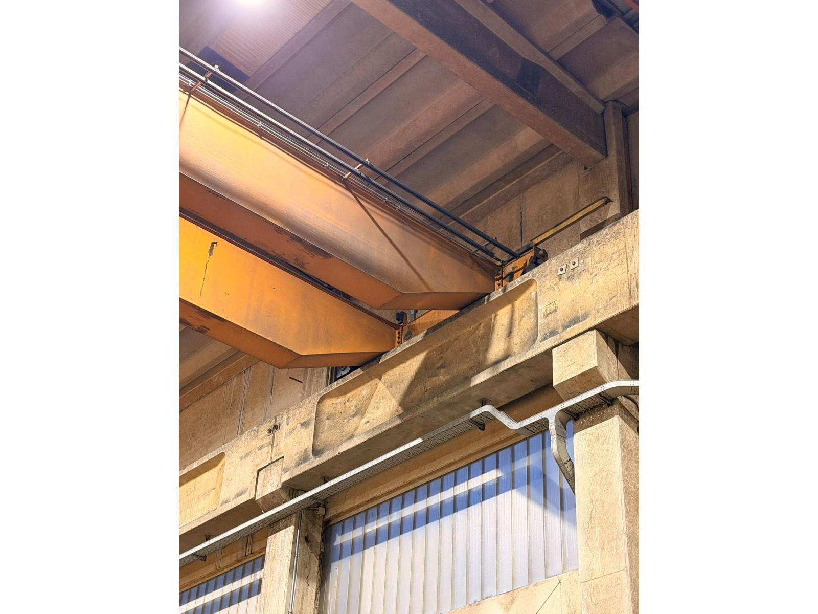 CARROPONTE BITRAVE GUTTER 25 TON SCARTAMENTO 20220 MM