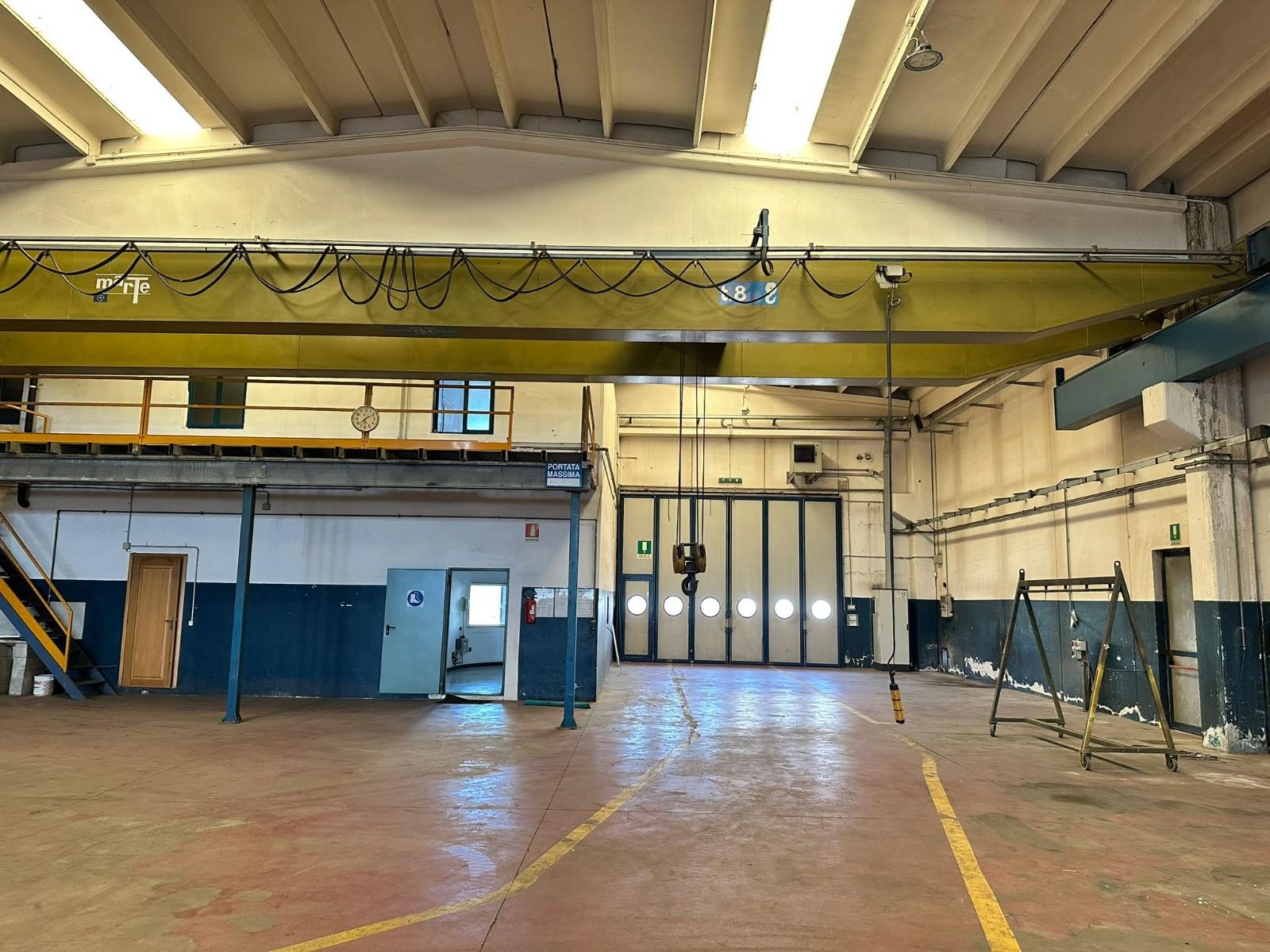 CARROPONTE BITRAVE MARTE 8 TON SCARTAMENTO 18350  MM ANNO 2000