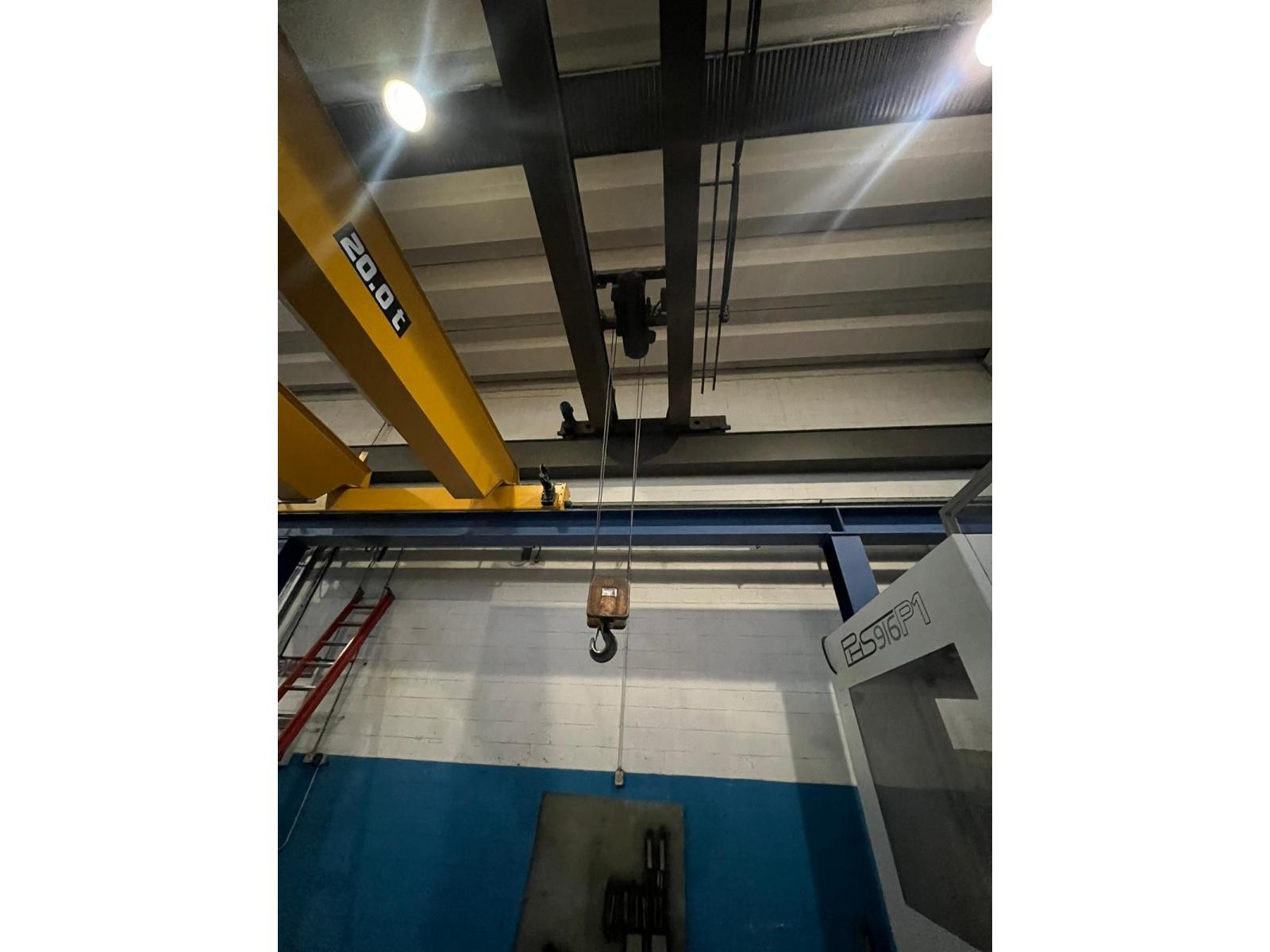 CARROPONTE BITRAVE MEC GRU 20 TON SCARTAMENTO 14150 MM