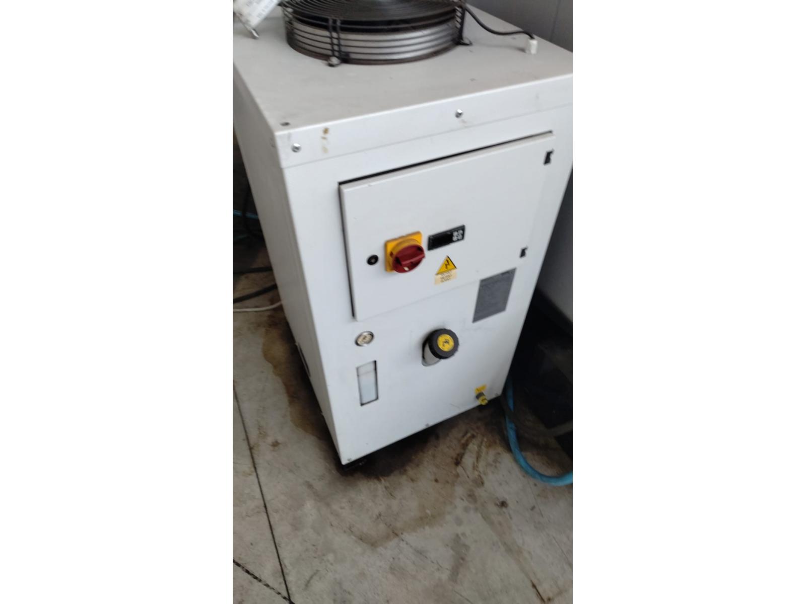 CENTRO DI LAVORO EMCOMILL FAMUP  E1200
