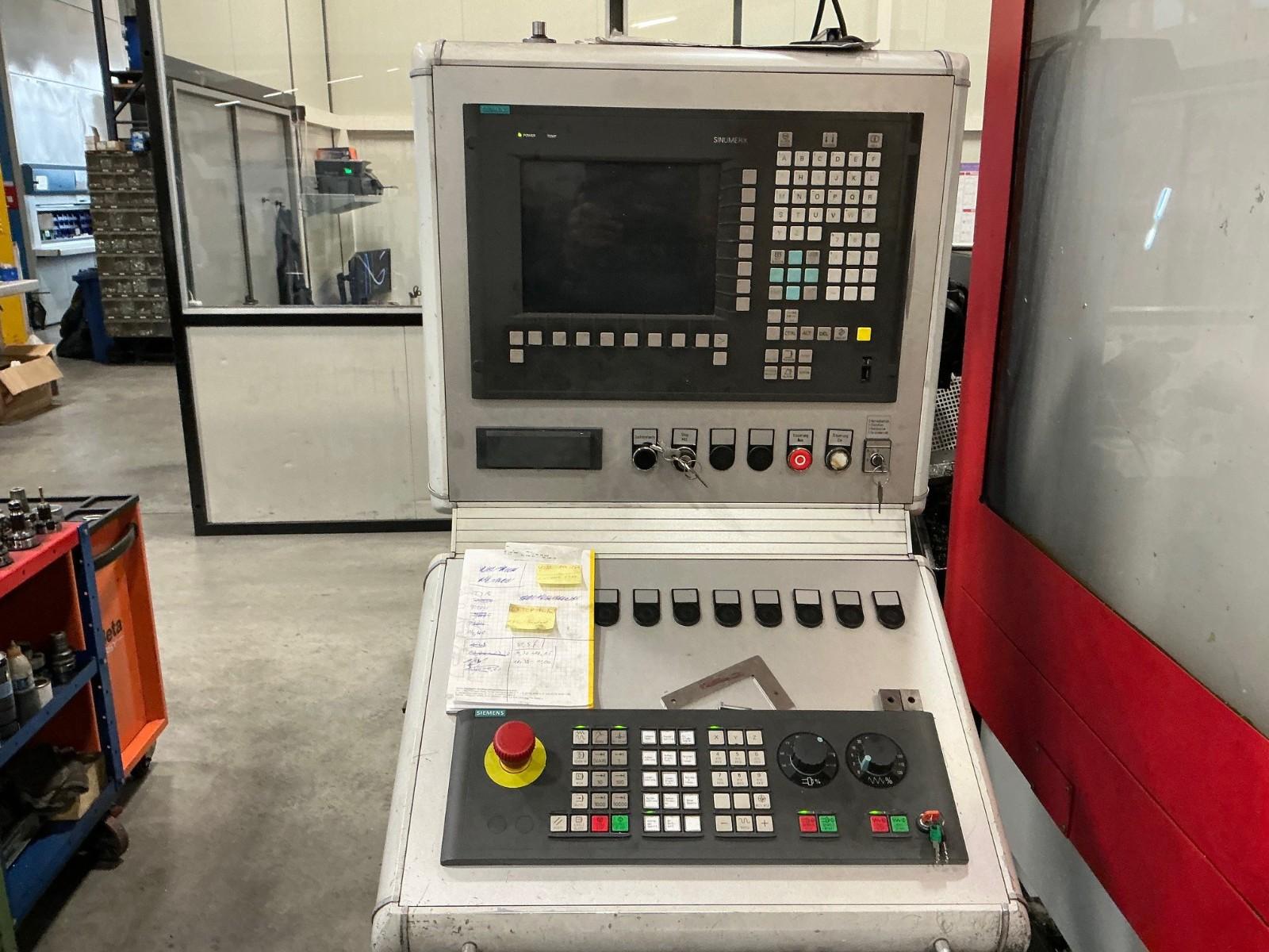CENTRO DI LAVORO MATEC 30 HV