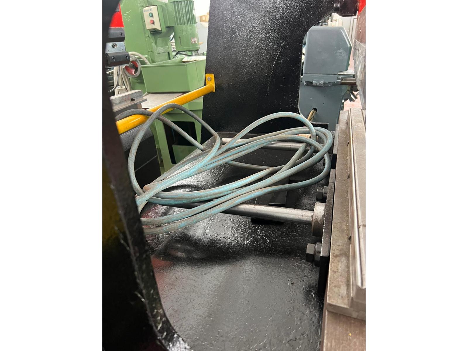 CESOIA PUNZONATRICE UNIVERSALE FICEP 604 N