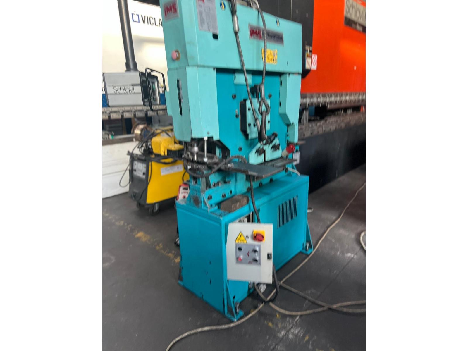 CESOIA PUNZONATRICE UNIVERSALE IDRAULICA IMS HY 70V