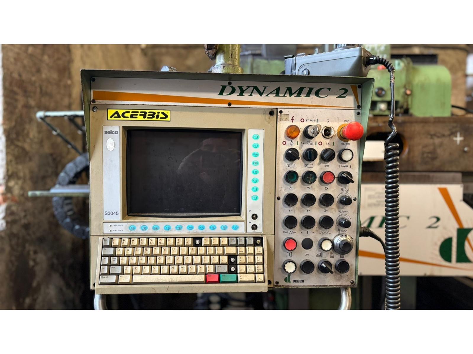 Fresa Dynamic 2, Deber, con controllo Selca S3045. Matricola 15-105, anno costruzione 10-1997