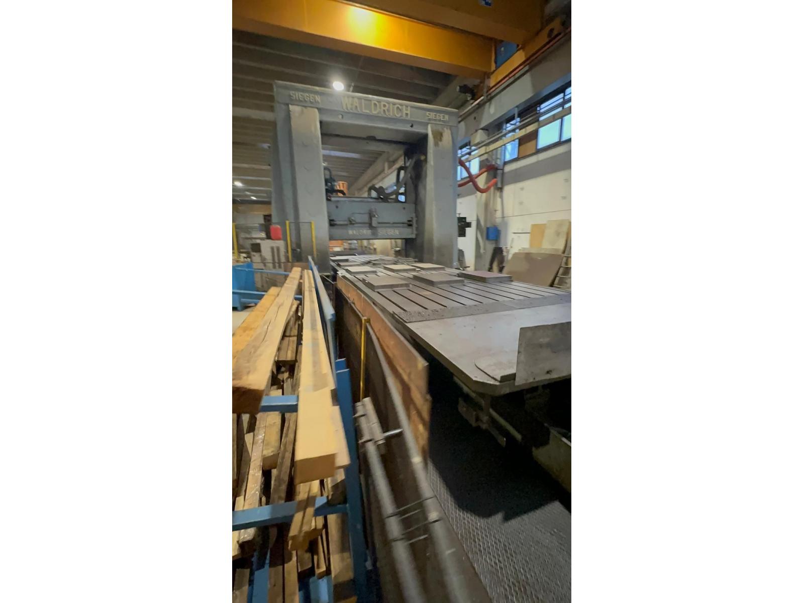 FRESATRICE WALDRICH SIEGEN CNC