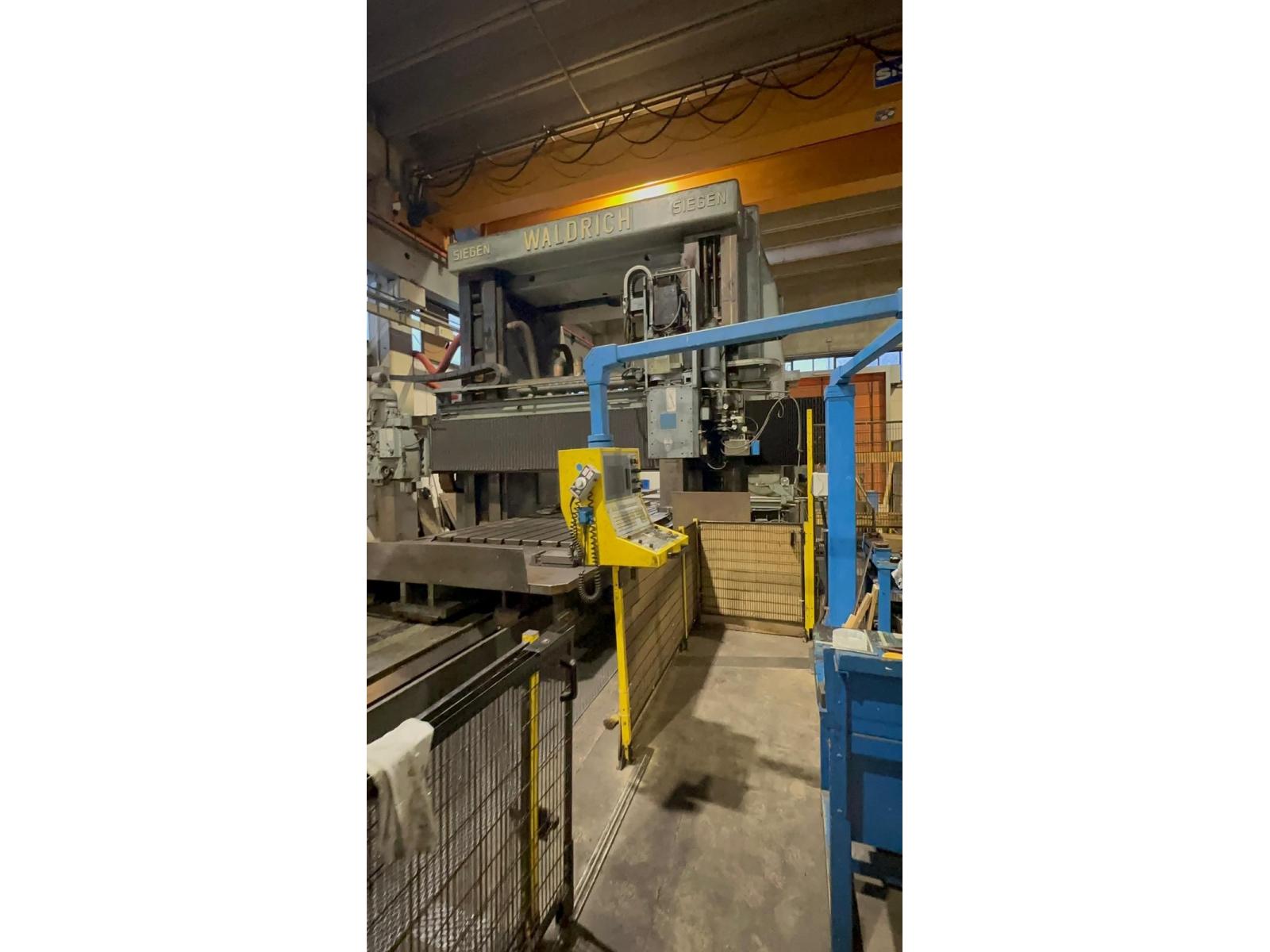 FRESATRICE WALDRICH SIEGEN CNC