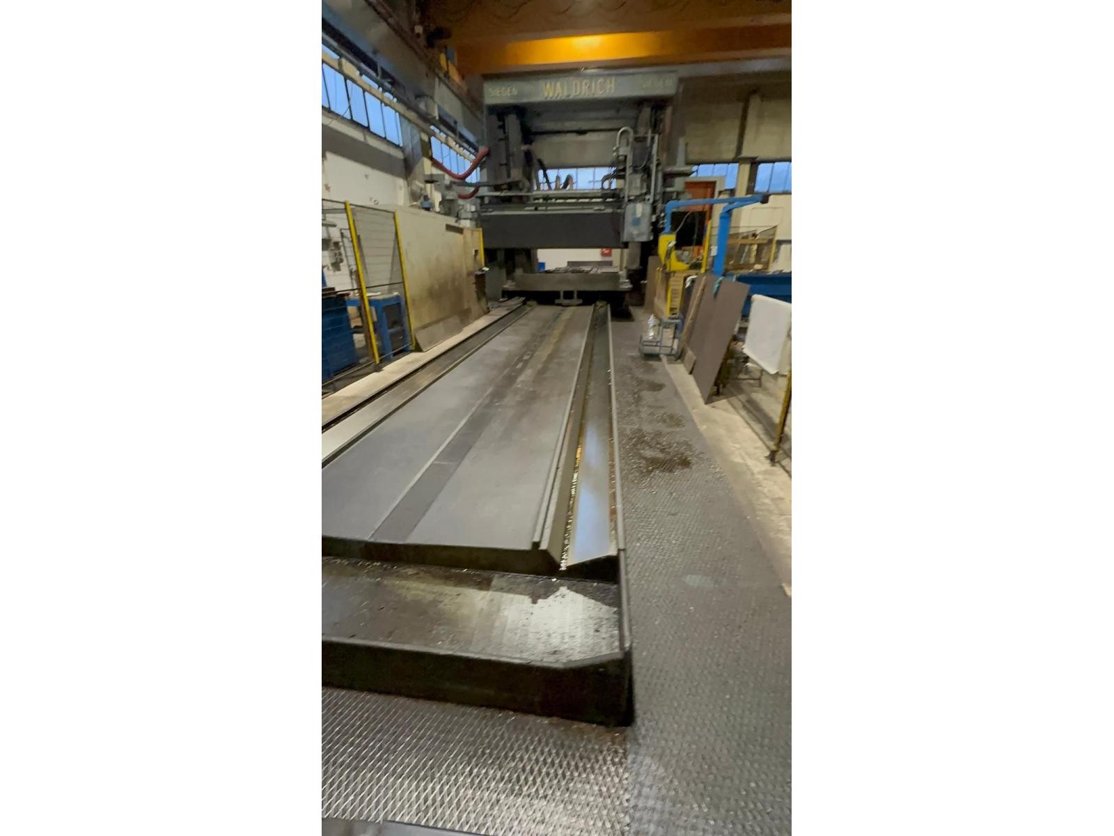 FRESATRICE WALDRICH SIEGEN CNC