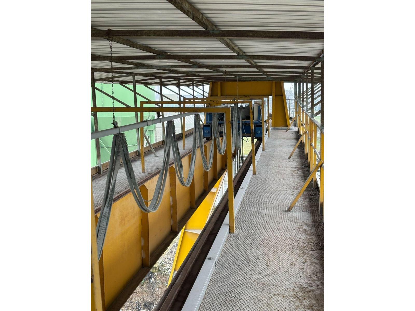 GRU A CAVALETTO BITRAVE FAEDO 30 TON SCARTAMENTO 22000 MM