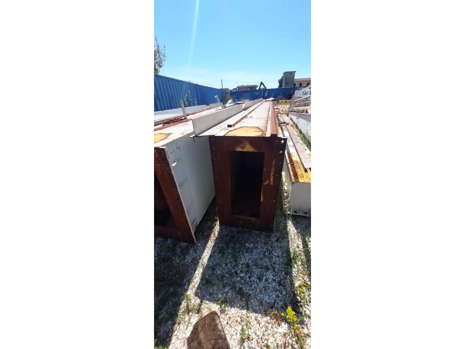 GRU A CAVALETTO BITRAVE FAEDO 30 TON SCARTAMENTO 22000 MM