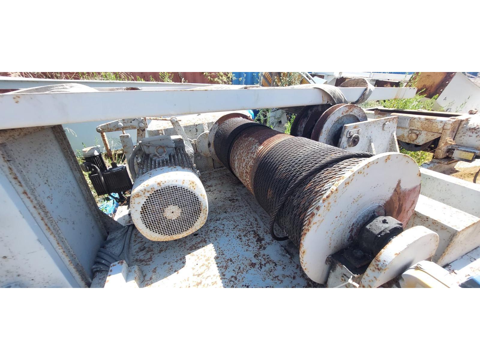 GRU A CAVALETTO BITRAVE FAEDO 30 TON SCARTAMENTO 22000 MM
