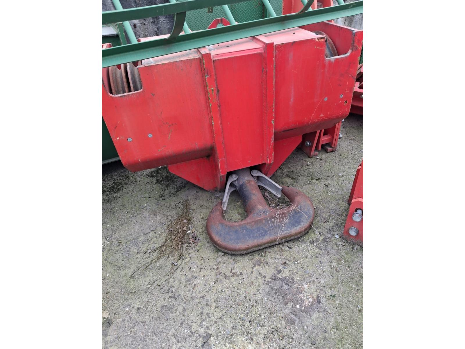 GRU A CAVALETTO SAMO 160 TON SCARTAMENTO 25600 MM