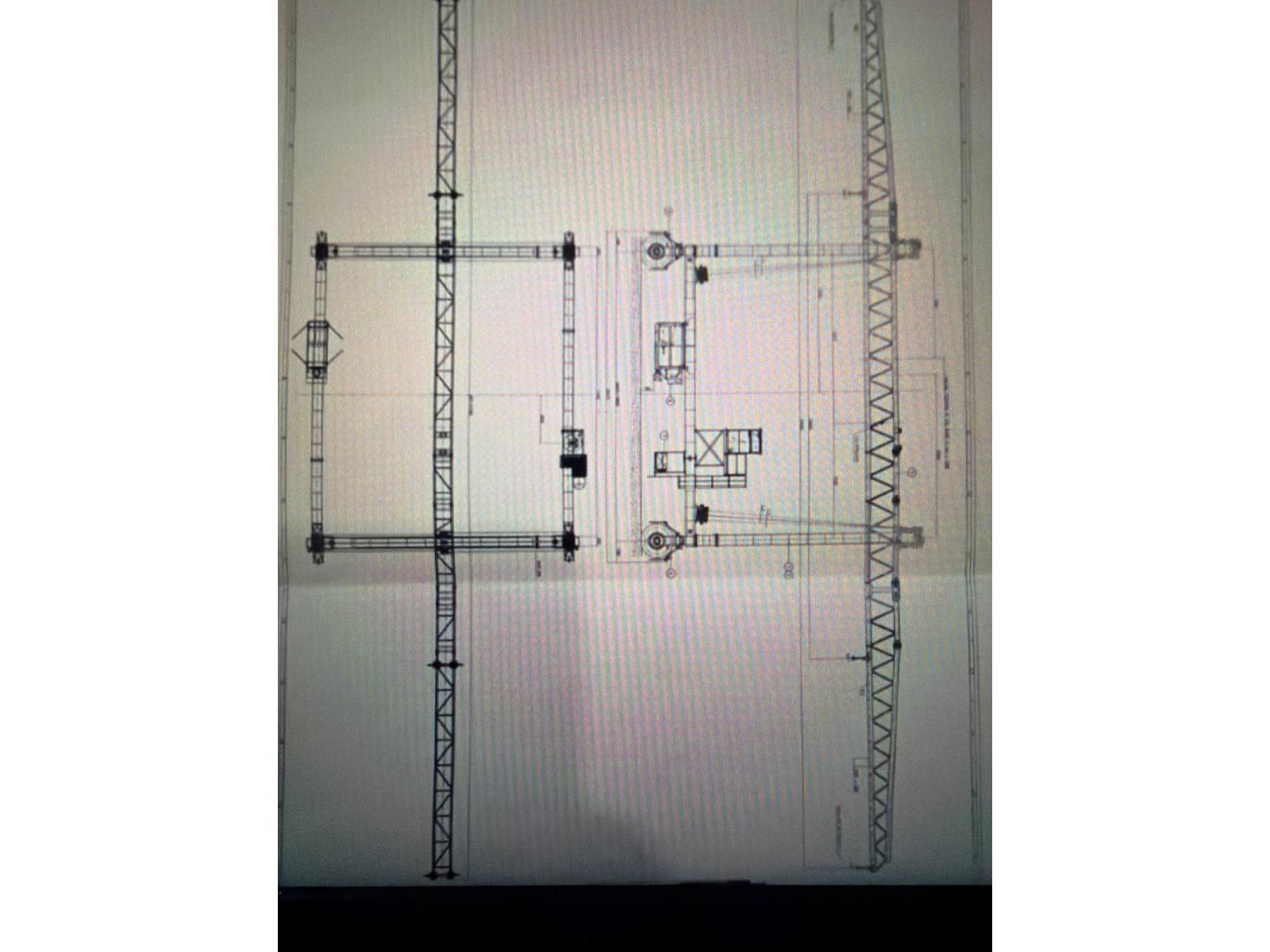 GRU A CAVALLETTO MST 030 24.5 TON