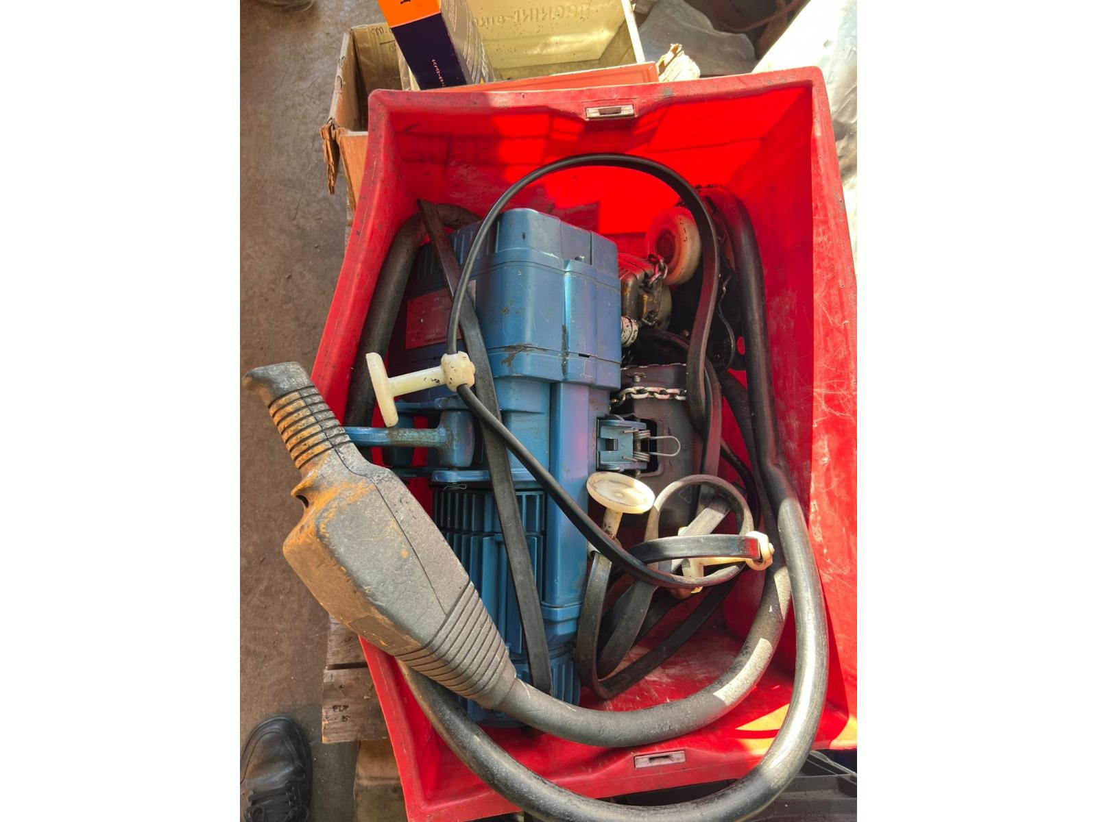 GRU A COLONNA 500 kg 4000 x  4000mm