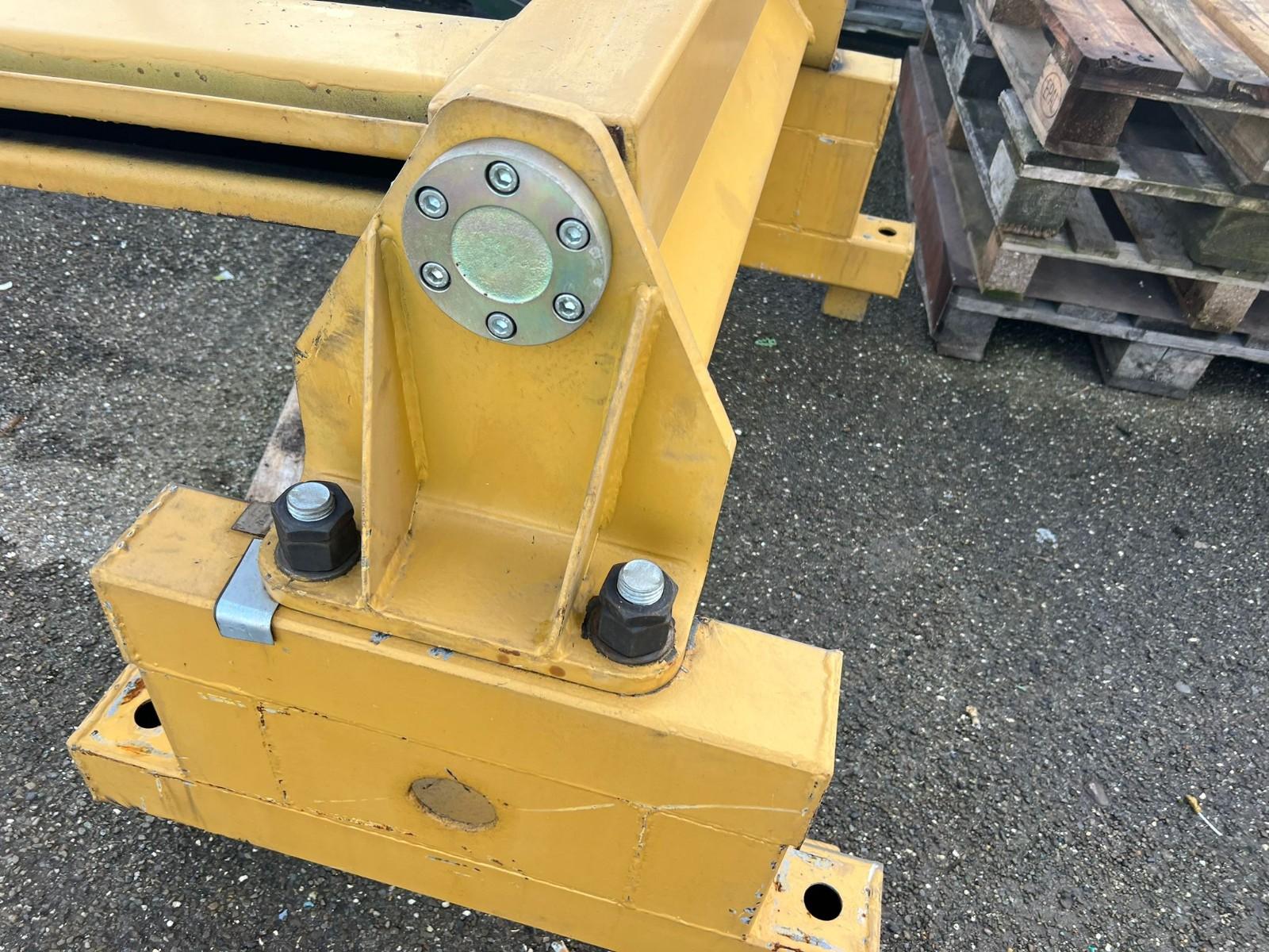 GRU A COLONNA BRENNA PORTATA 500 KG