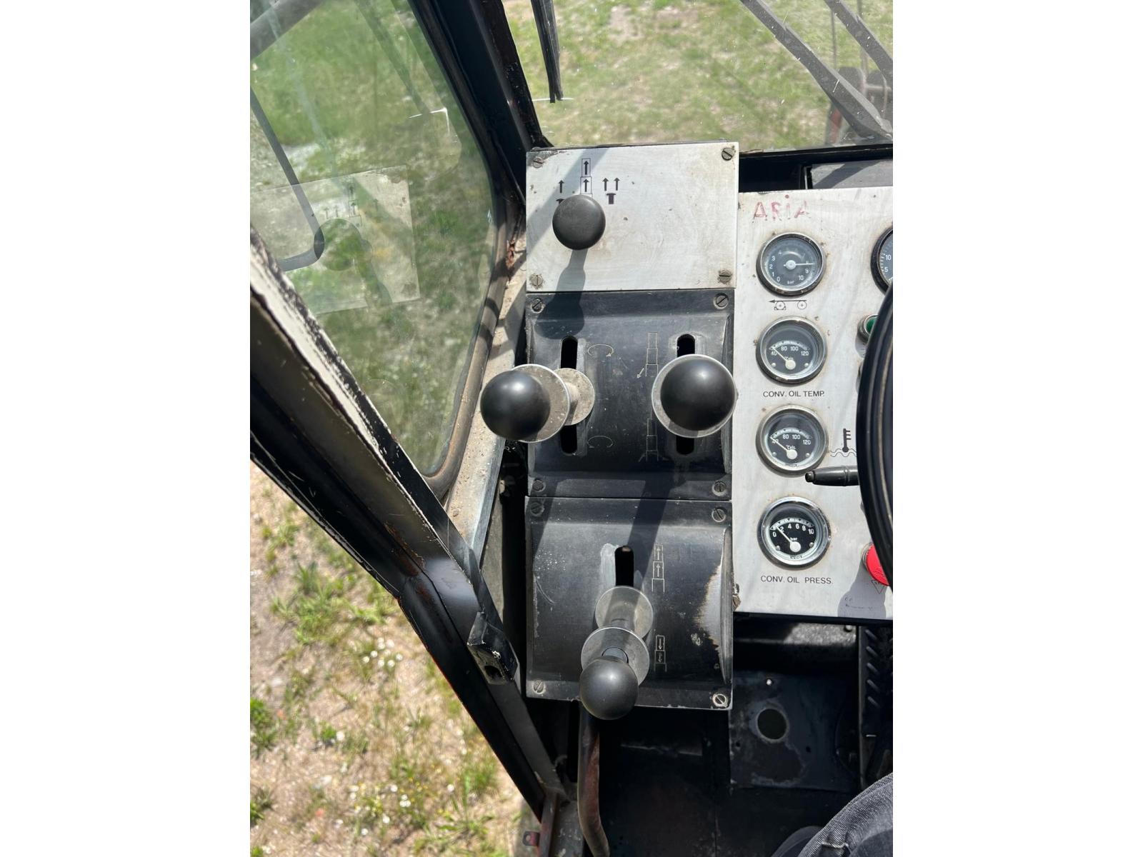 GRU HYCO RT 121 PORTATA 28 TON
