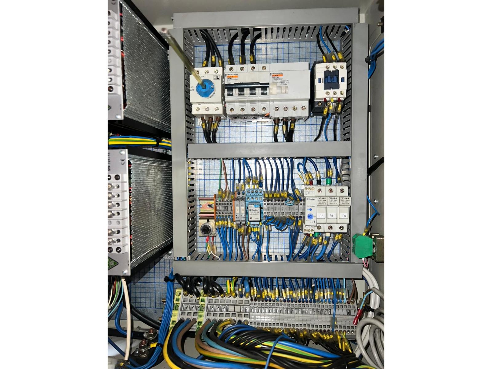 GRU A PORTALE CAVALIERE  TON. 2.5 + 2.5  MT 16.116