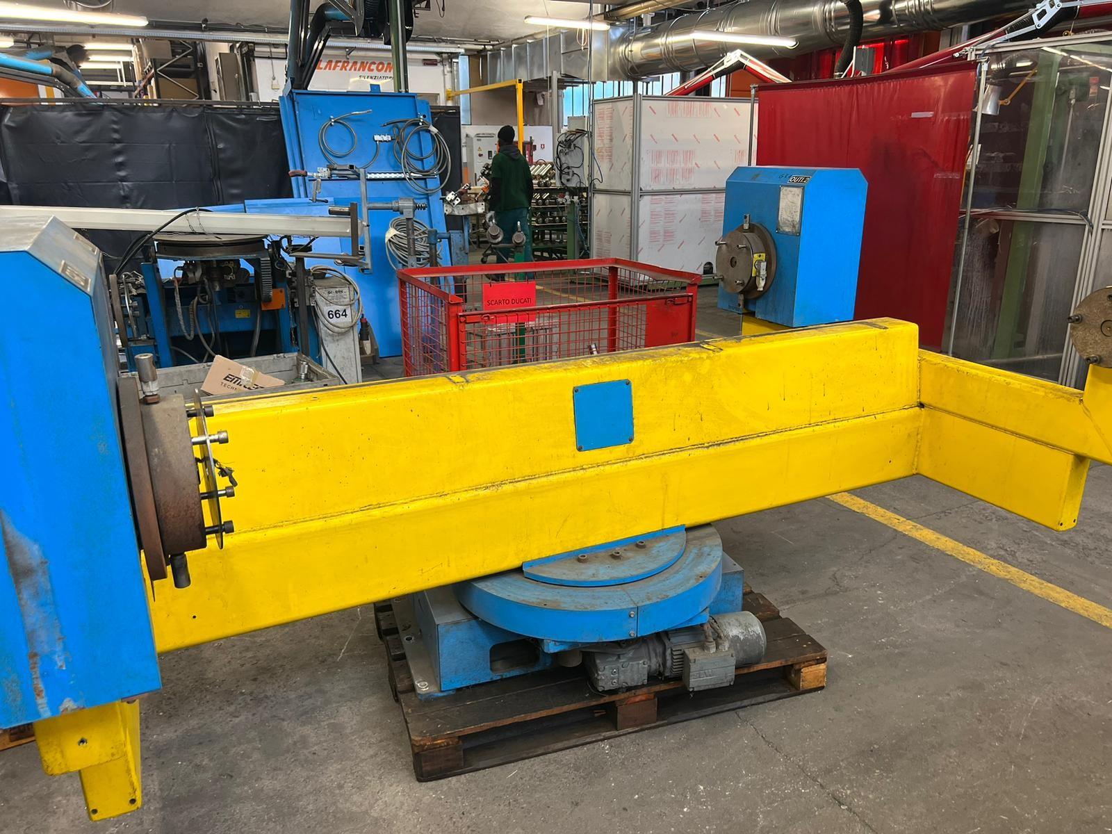 IMPIANTO DUAL ARM CON ROBOT FANIC