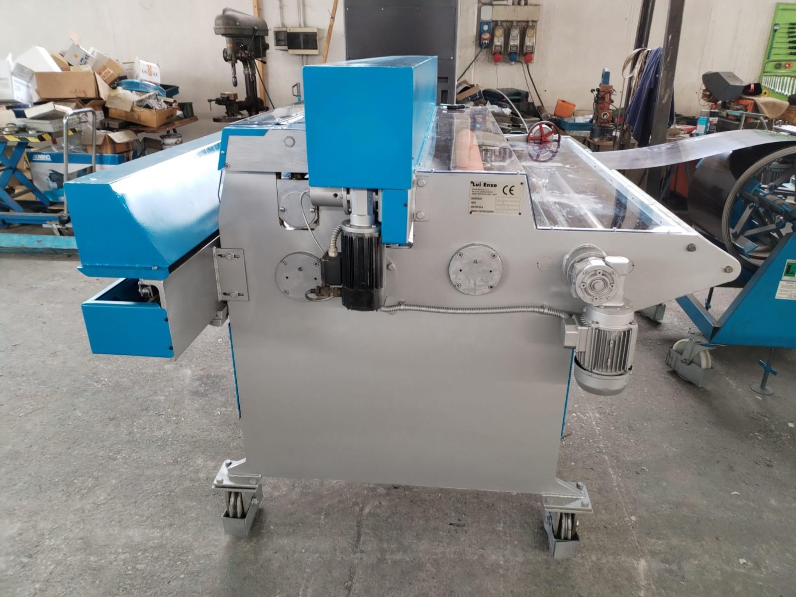 LINEA DI TAGLIO 1500 X 1