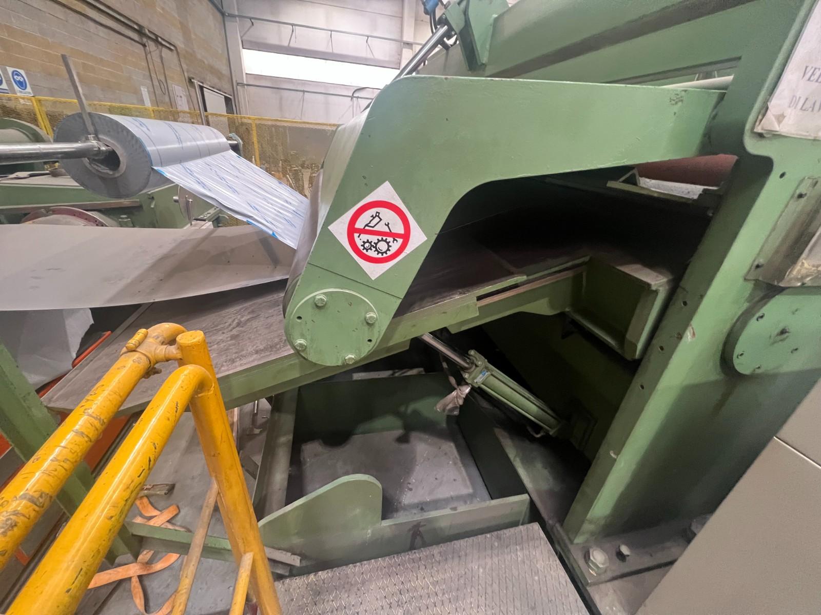 Linea di  taglio in fogli Imal 2000 x 7  ANNO 07--2000  Ottime condizioni.