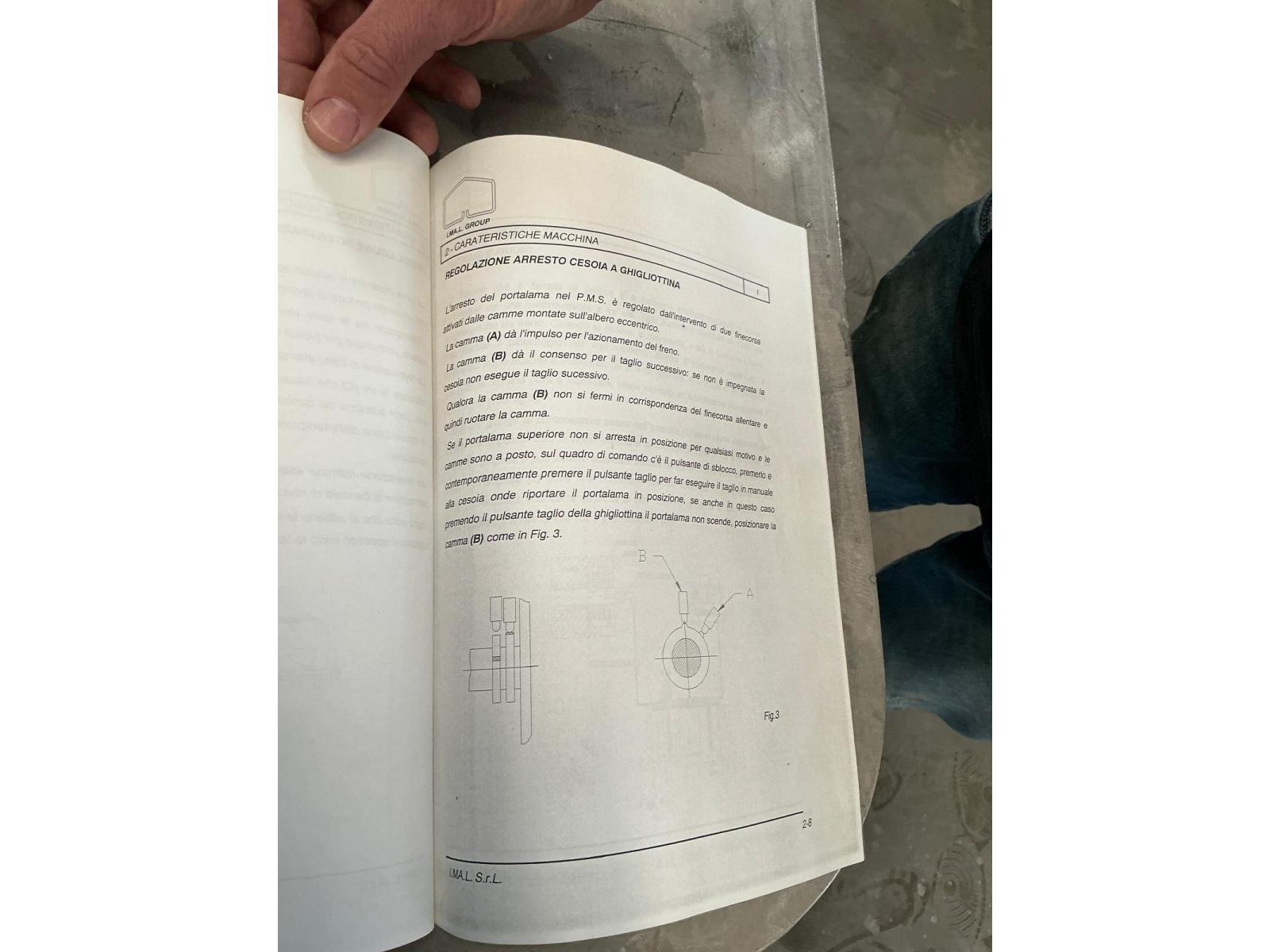 Linea di  taglio in fogli Imal 2000 x 7  ANNO 07--2000  Ottime condizioni.