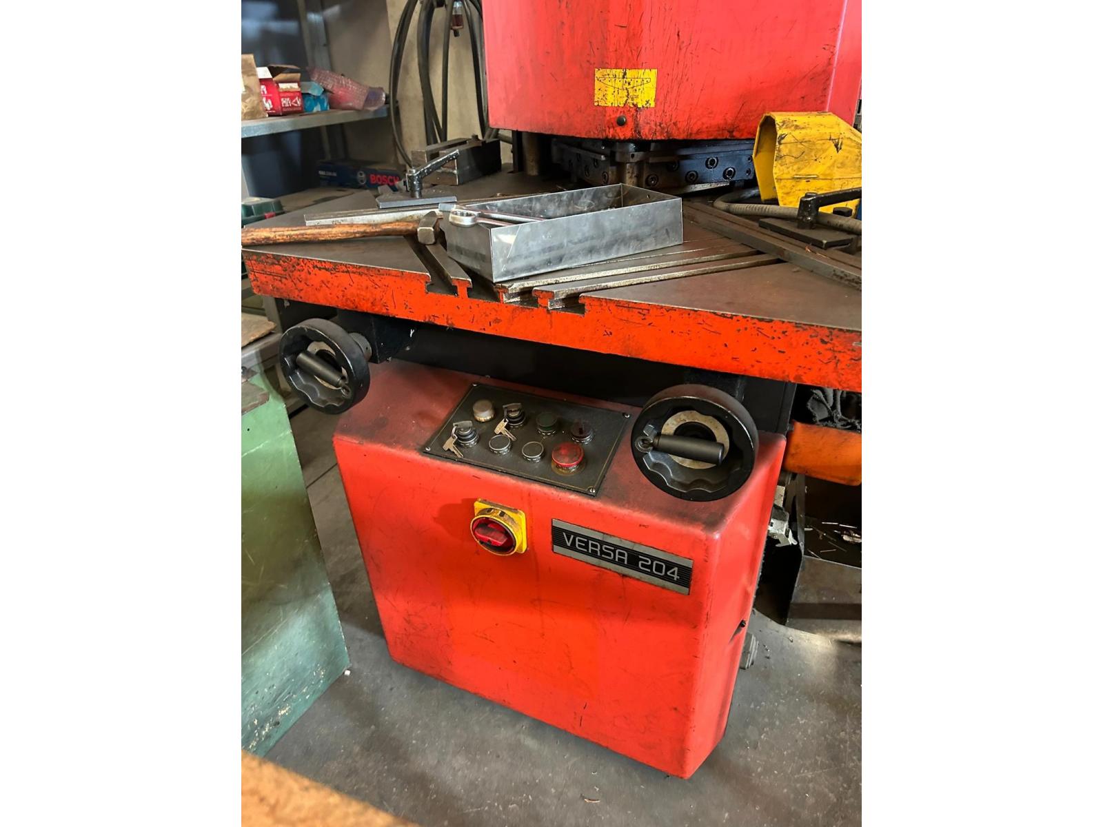 LIQUIDAZIONE OFFICINA MECCANICA