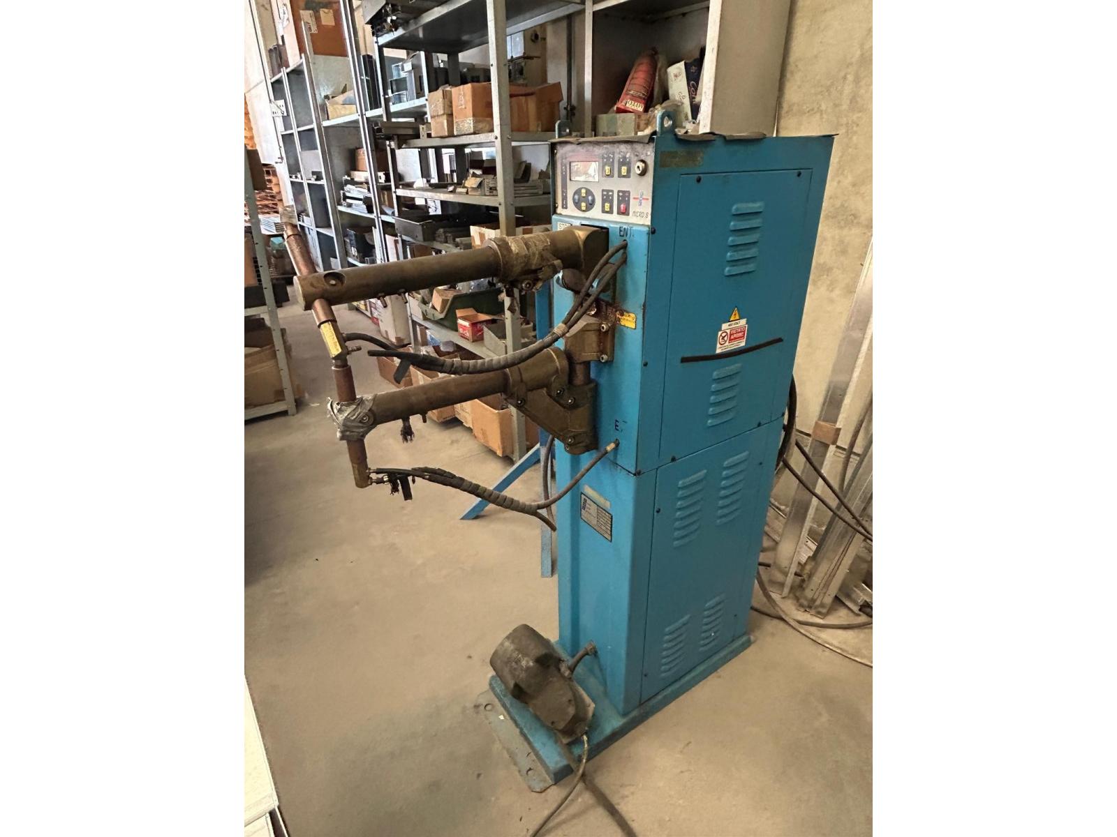 LIQUIDAZIONE OFFICINA MECCANICA