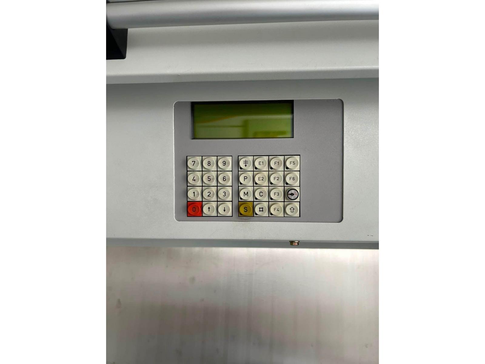 5 magazzini verticali automatici Kardex Shuttle,