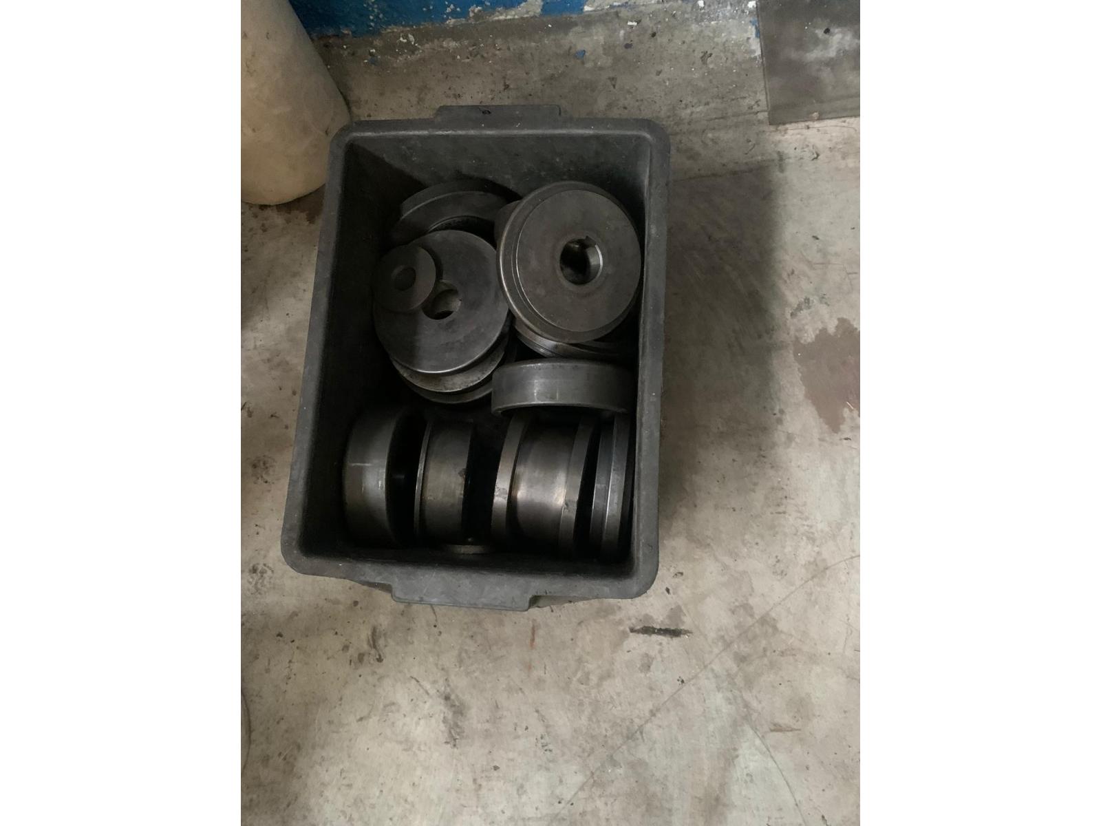 piegaprofilati a controllo SISMAV