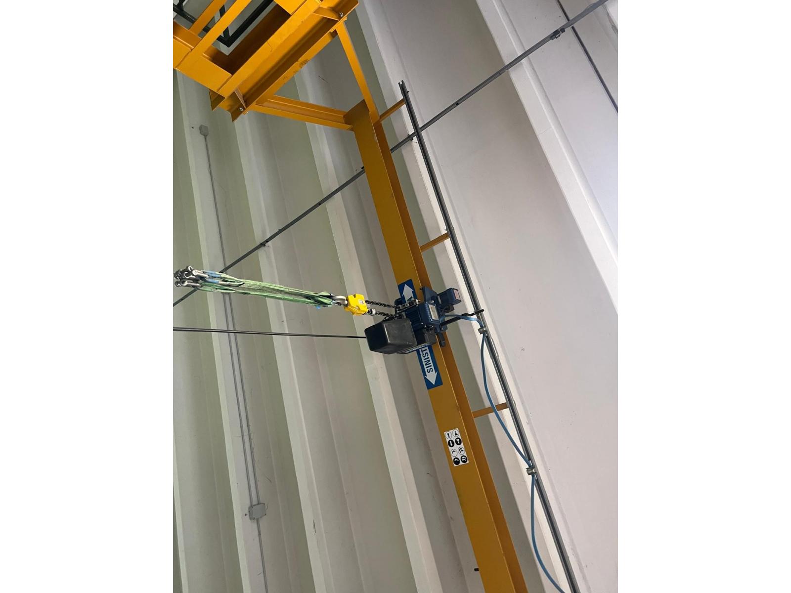 Pilastri  per carroponte con Verricello max 3,2 tons