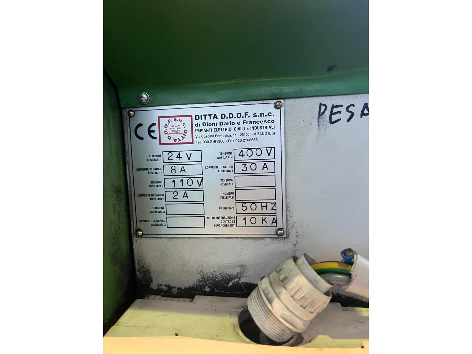 PRESSA IDRAULICA NAVA A 2 SPALLE DA 200 TON