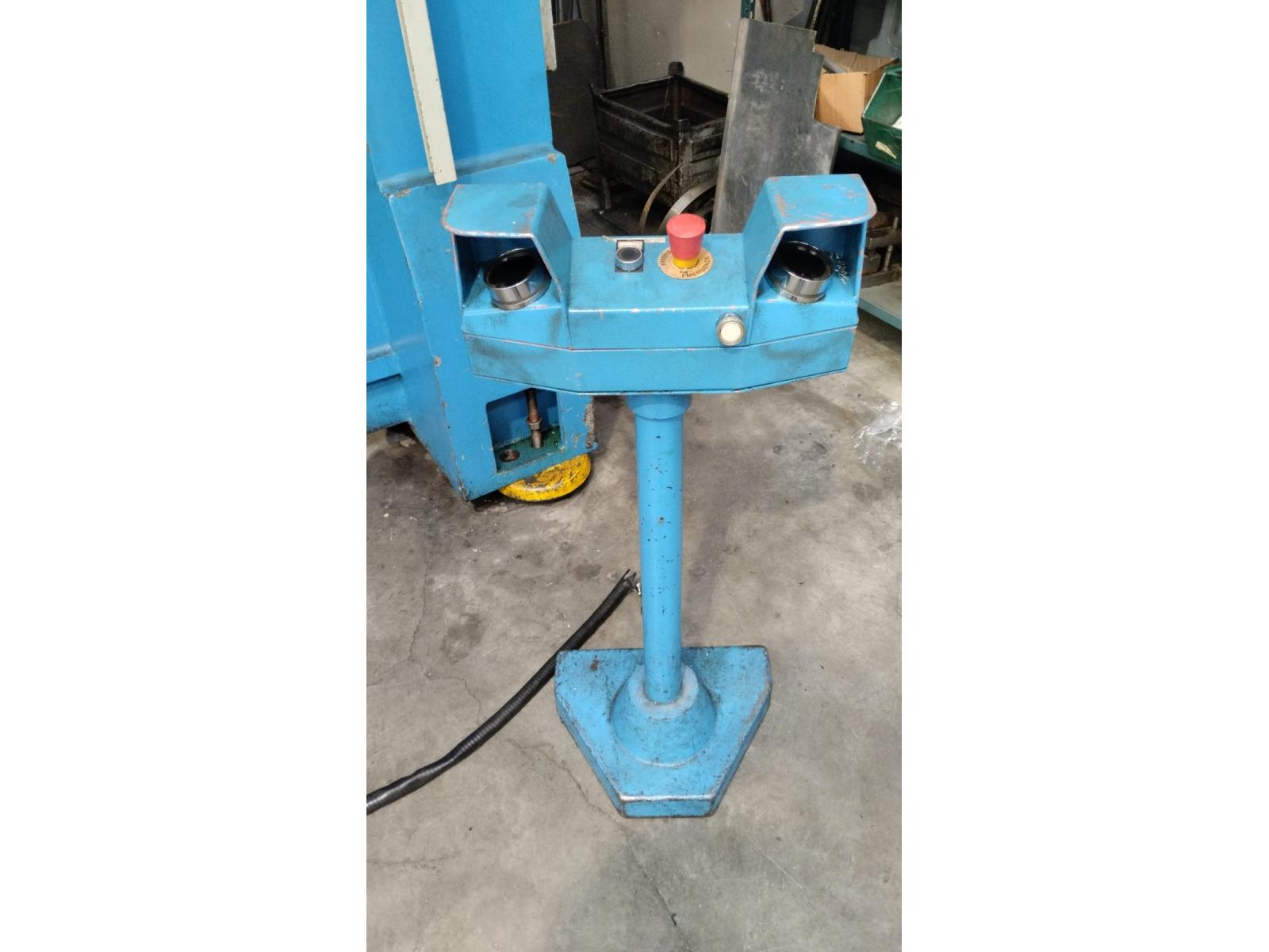 PRESSA MECCANICA GALLI 150 TON