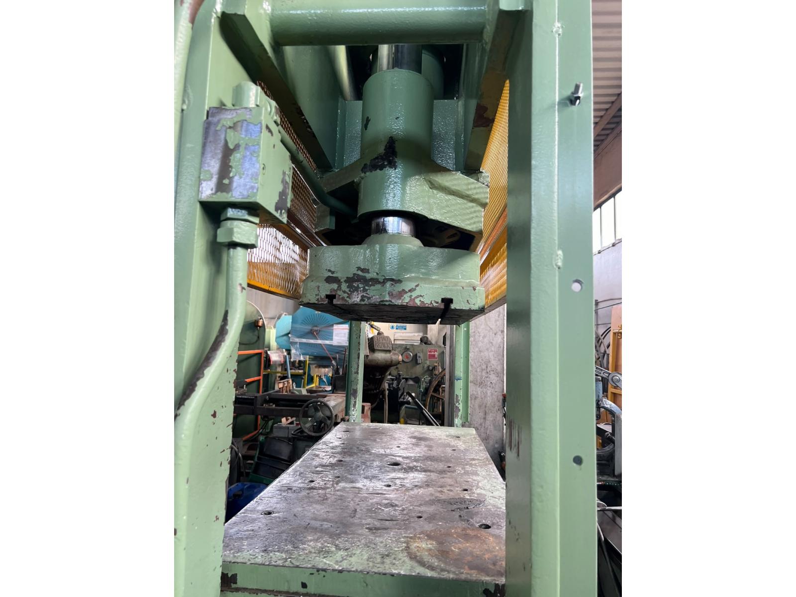 PRESSA PER OFFICINA BP 100
