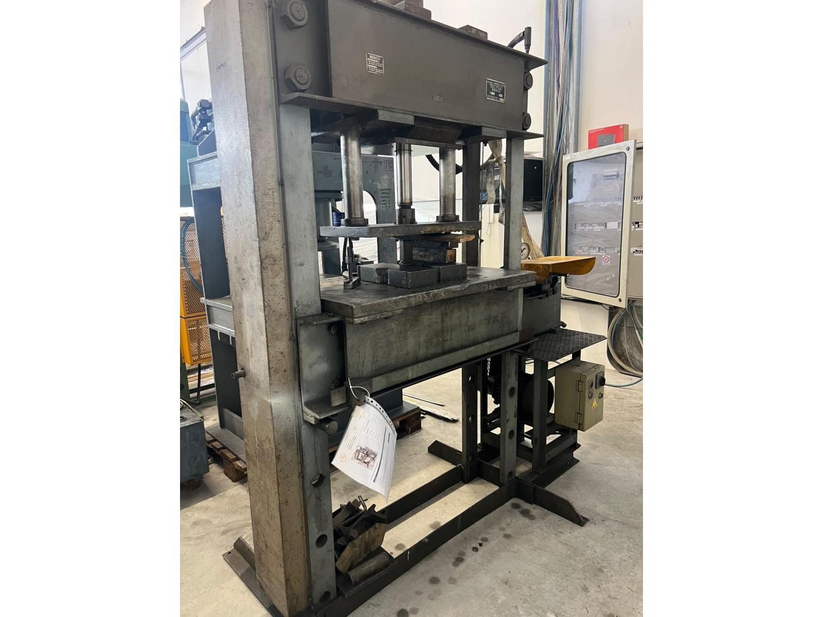 PRESSA PER OFFICINA 100 TON