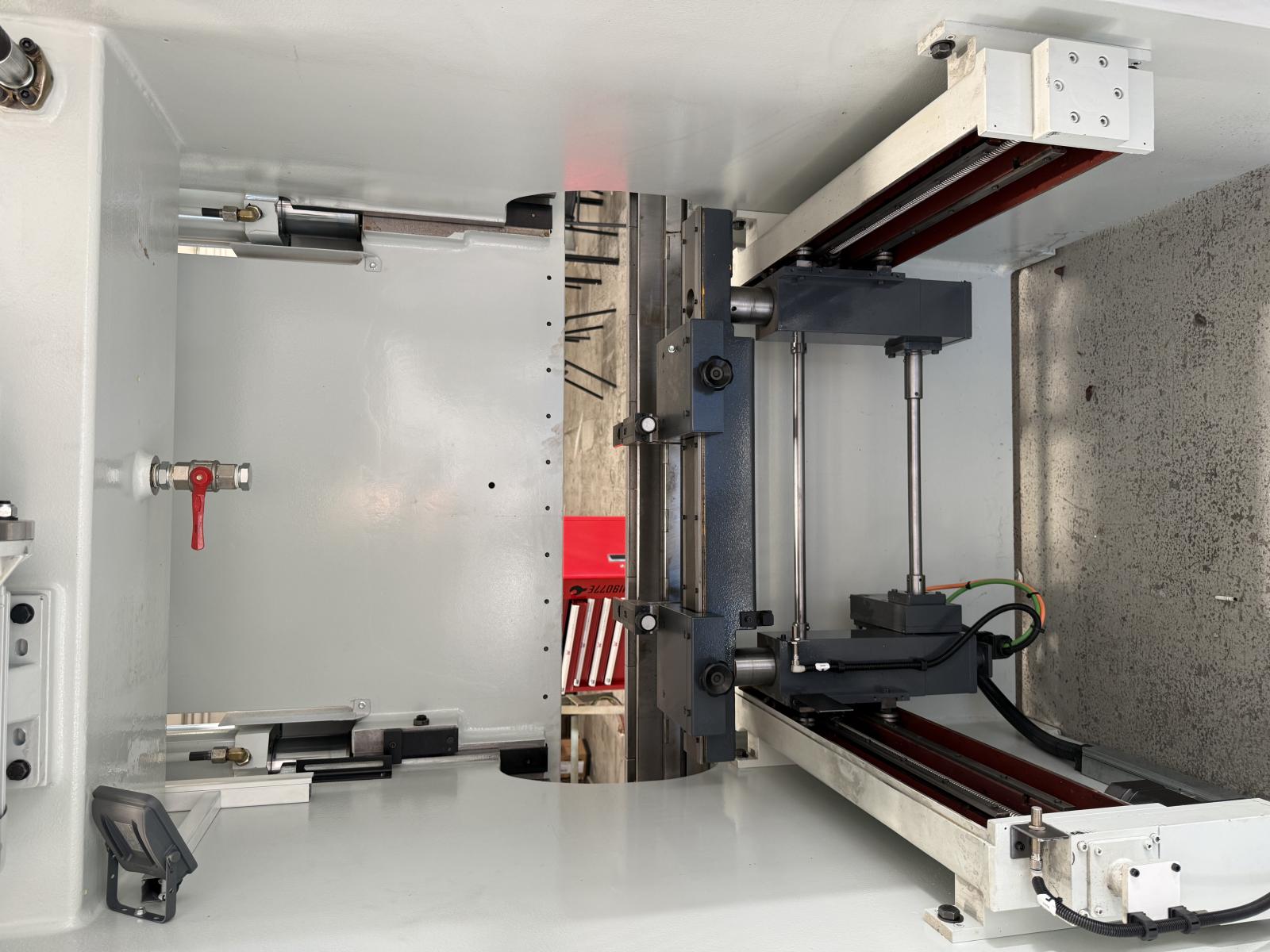 Pressa Piegatrice CBC HS 16/60