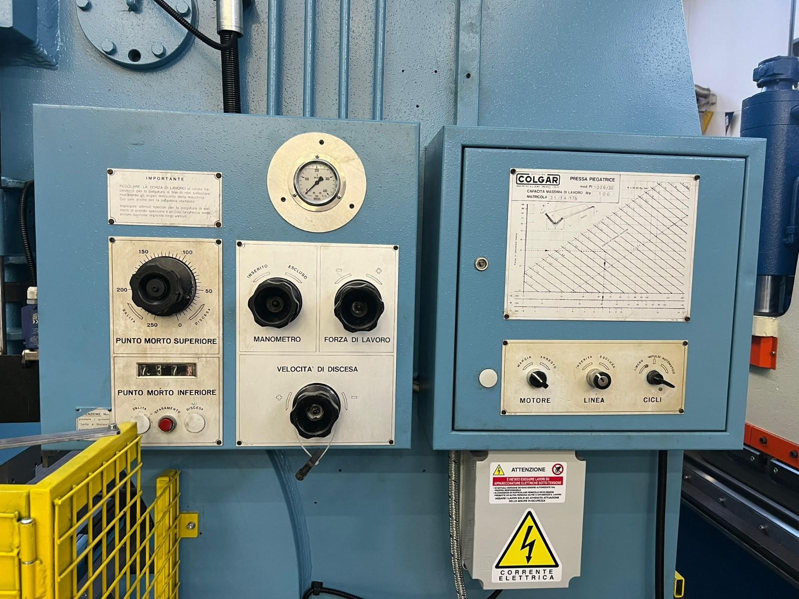 PRESSA PIEGATRICE COLGAR 3050X125 TON