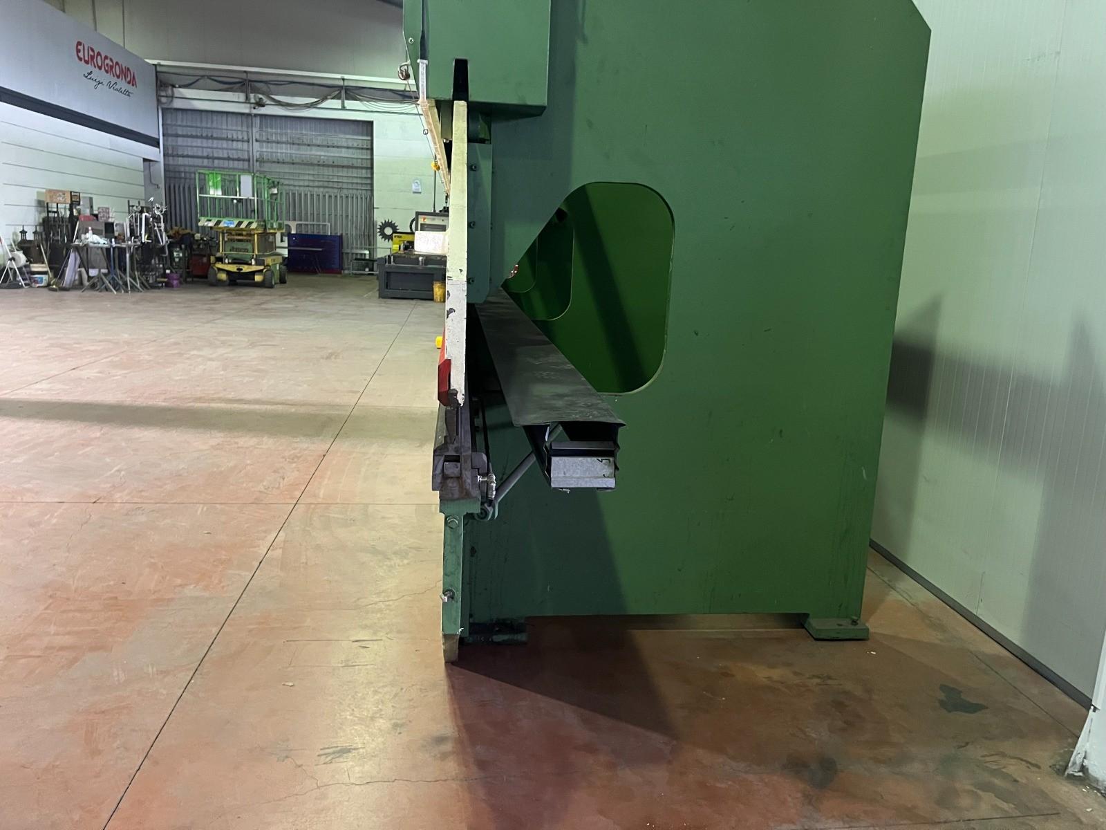 PRESSA PIEGATRICE GABELLA 10000 MM