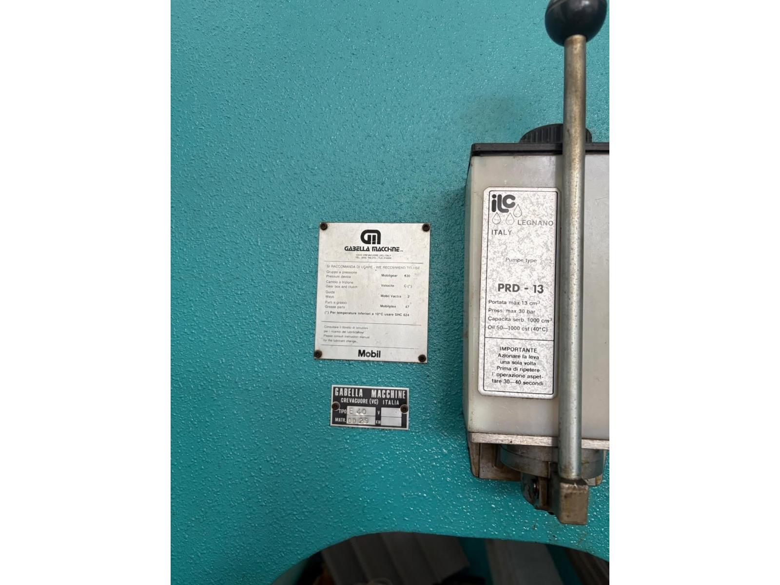 PRESSA PIEGATRICE GABELLA 8 MT